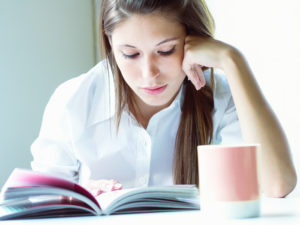 <a href='http://www.freepik.com/free-photo/portrait-of-of-beautiful-young-woman-reading-at-home_1139667.htm'></a>